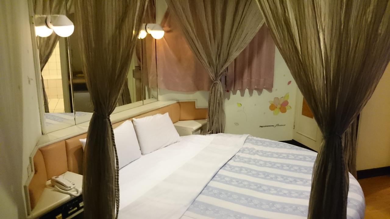 Rido Hotel Đài Trung Ngoại thất bức ảnh