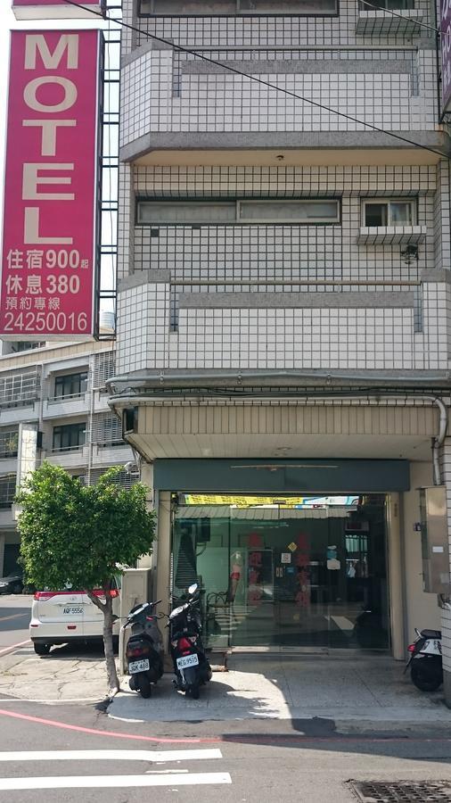 Rido Hotel Đài Trung Ngoại thất bức ảnh