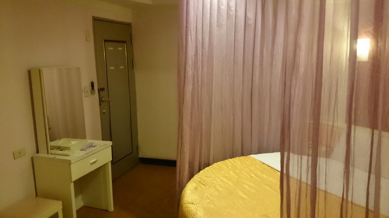 Rido Hotel Đài Trung Ngoại thất bức ảnh