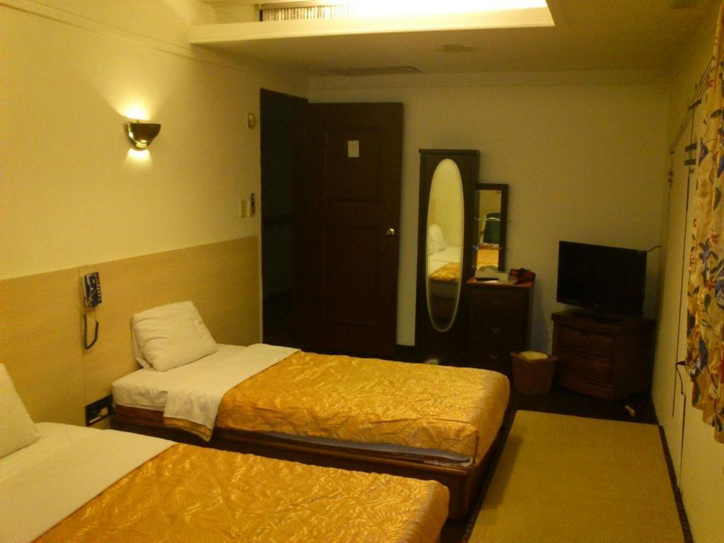 Rido Hotel Đài Trung Ngoại thất bức ảnh
